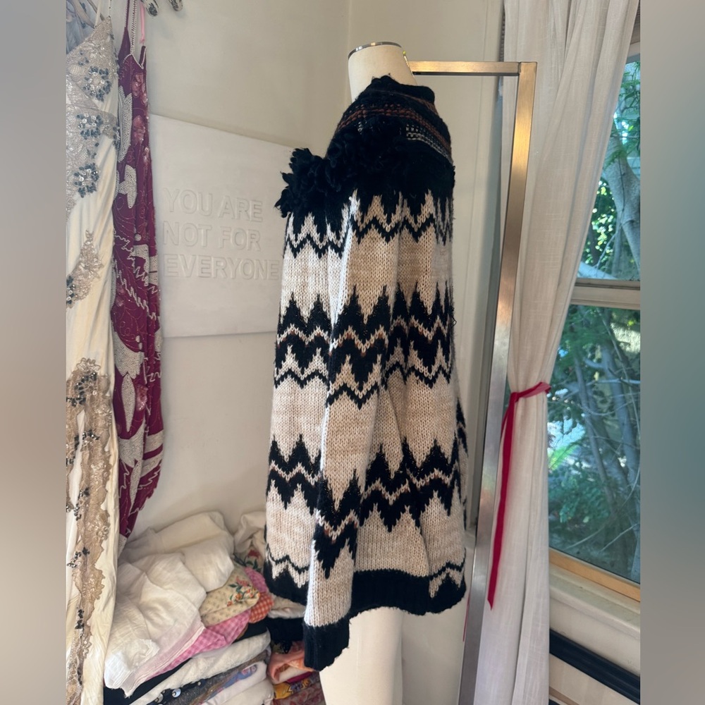 Vintage Bold Fringe Southwest Aztec Zigzag Pattern Chunky Knit Pullover Sweater - Picture 2 of 5